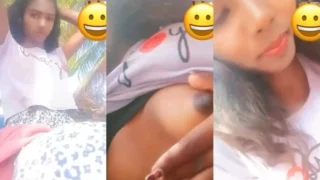 Mallu Pavisha SHows Sex Outdoor Boobs Sex Video